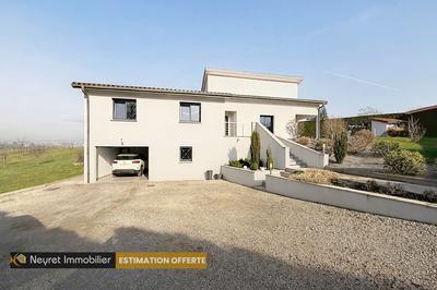 Maison - 160 m² - 6 pièces