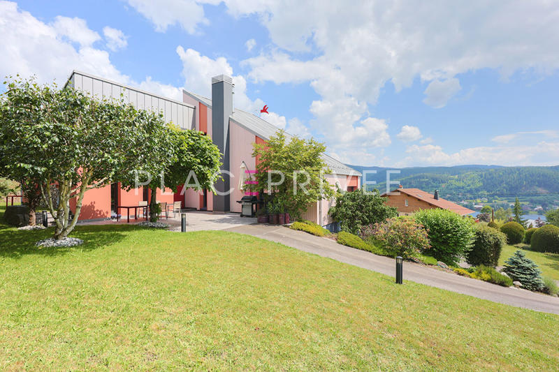 Maison - 188 m² - 5 pièces