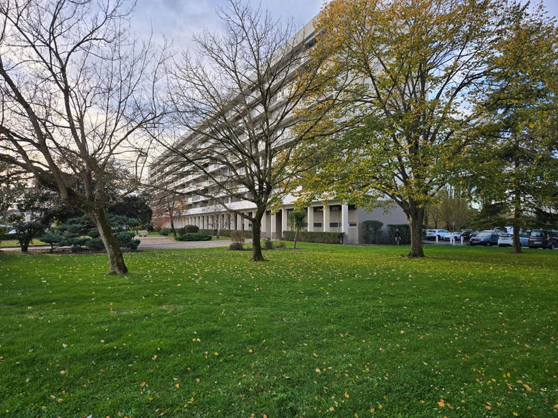 Appartement - 79 m² - 4 pièces