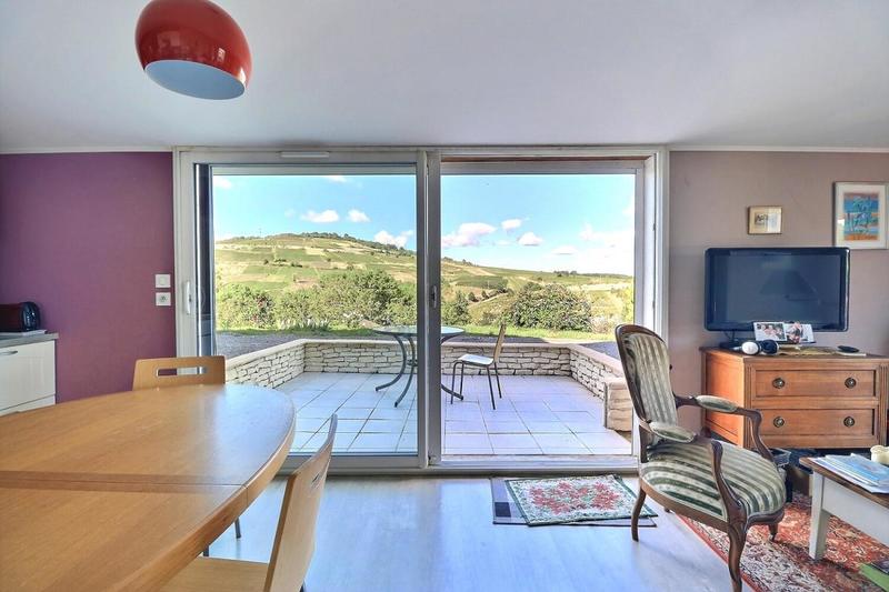 Maison - 266 m² - 11 pièces