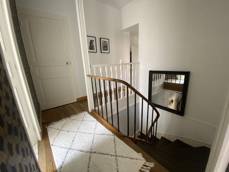 Maison - 147 m² - 7 pièces