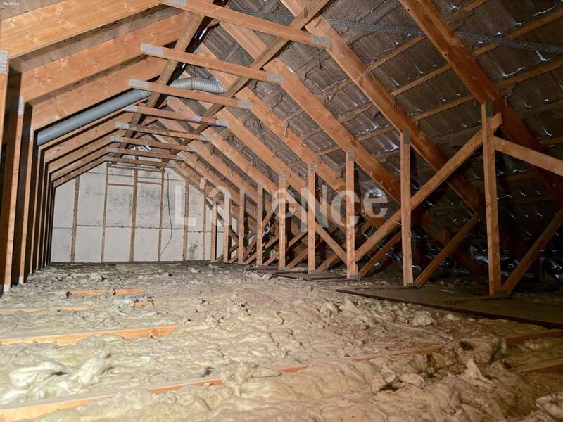 Pavillon - 90 m² - 5 pièces