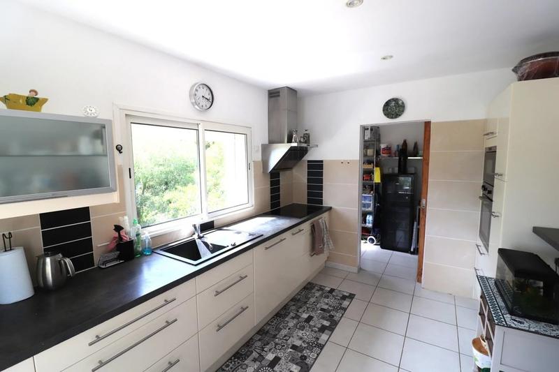 Villa - 130 m² - 5 pièces