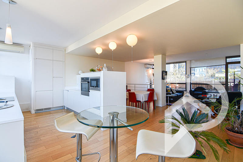 Appartement - 162 m² - 5 pièces