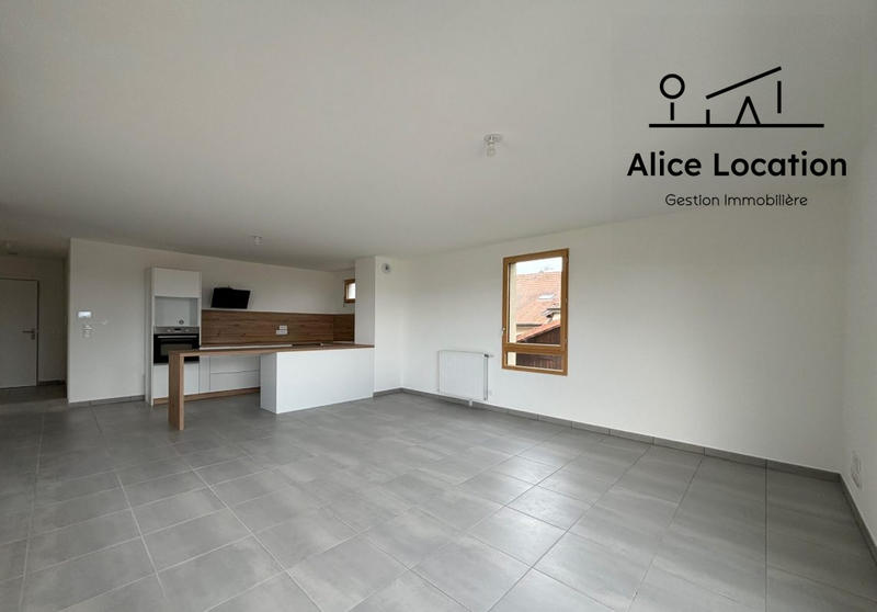 Appartement - 80 m² - 3 pièces