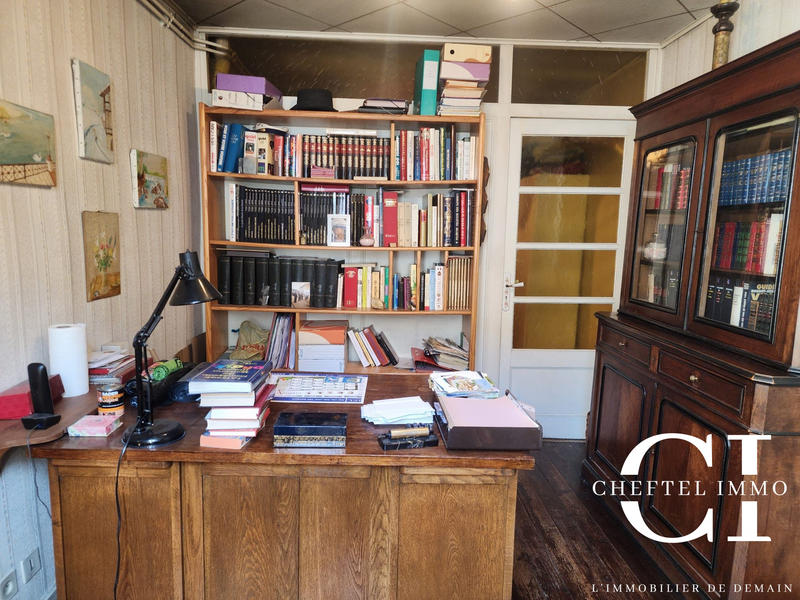 Maison ancienne - 415 m² - 11 pièces