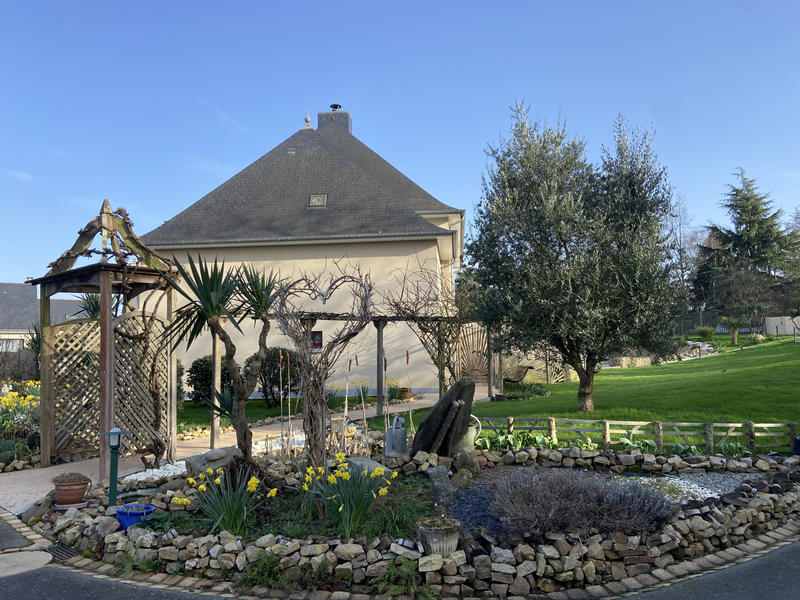 Propriété - 246 m² - 10 pièces