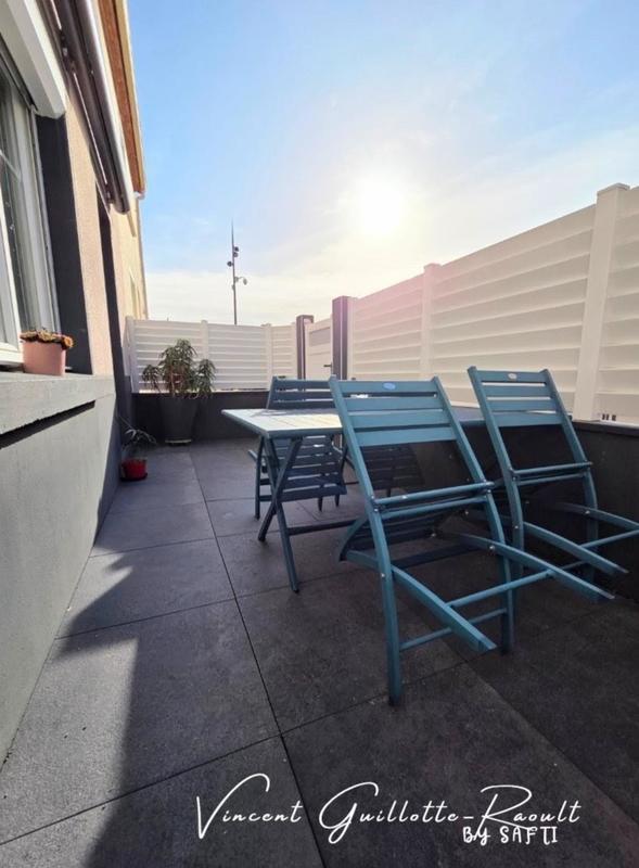 Maison - 102 m² - 4 pièces