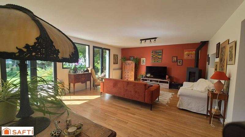 Maison de village - 170 m² - 7 pièces