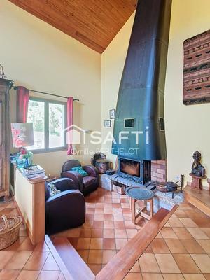 Maison - 160 m² - 7 pièces