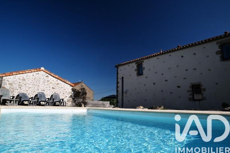 Maison - 126 m² - 6 pièces