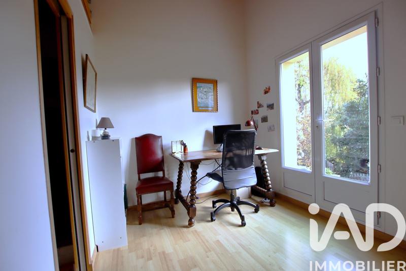 Maison - 180 m² - 7 pièces