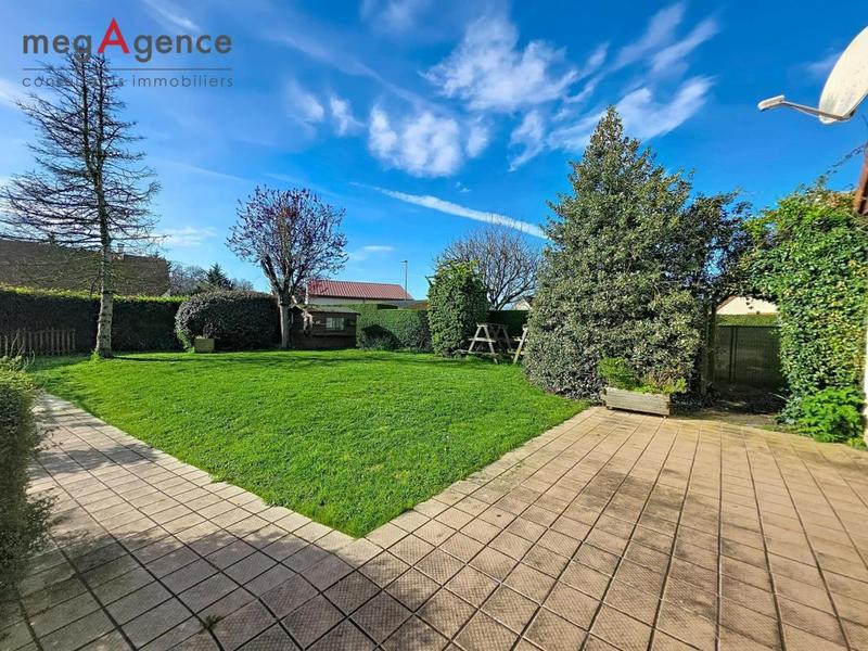 Maison traditionnelle - 145 m² - 7 pièces