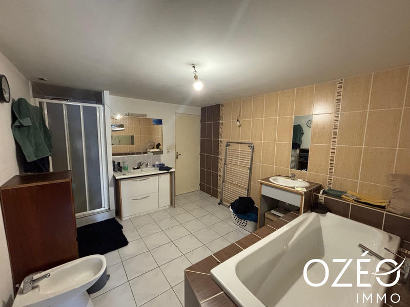 Maison - 150 m² - 7 pièces