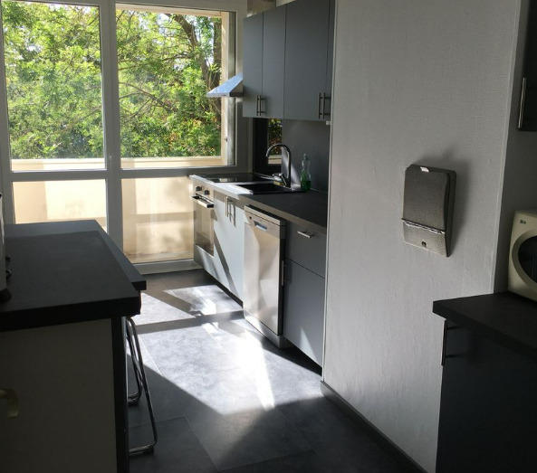 Appartement - 82 m² - 4 pièces