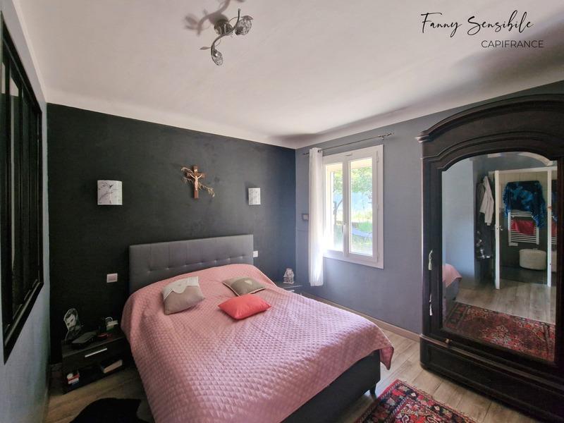 Maison - 102 m² - 4 pièces