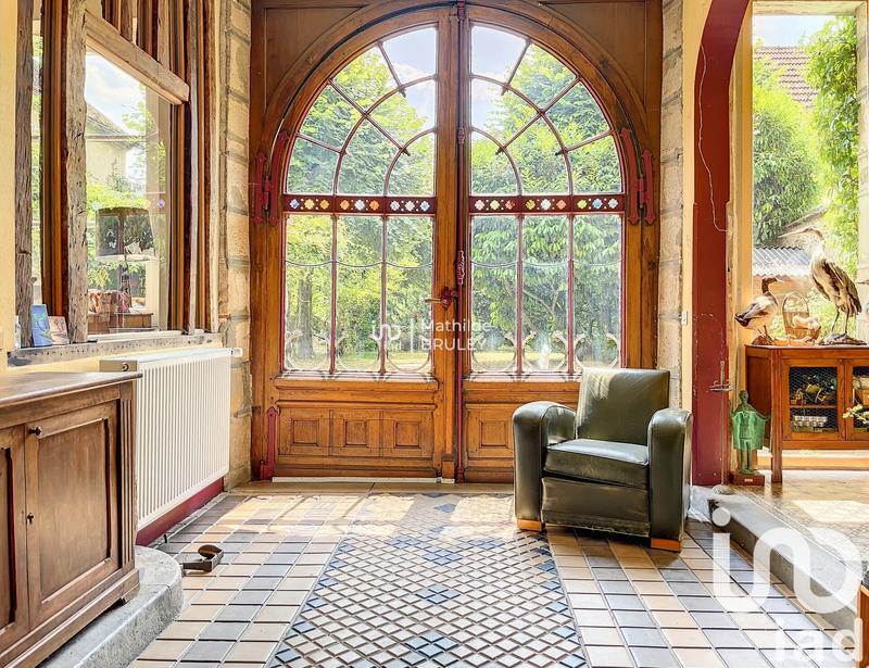 Maison de ville - 270 m² - 9 pièces