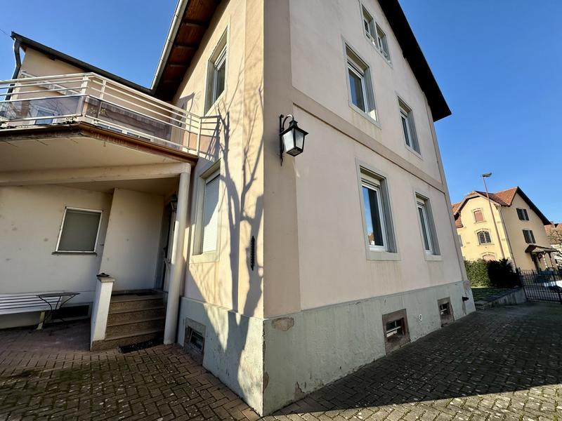 Appartement - 107 m² - 5 pièces