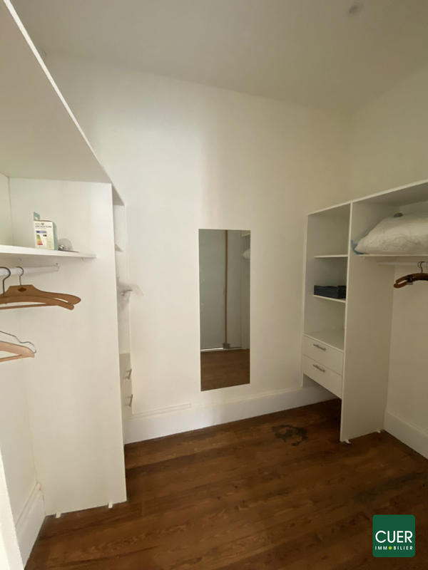 Appartement - 80 m² - 3 pièces