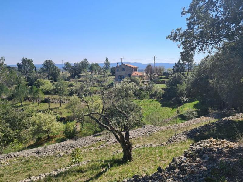 Propriété - 110 m² - 5 pièces