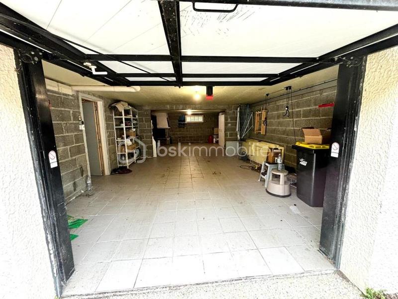 Pavillon - 130 m² - 7 pièces