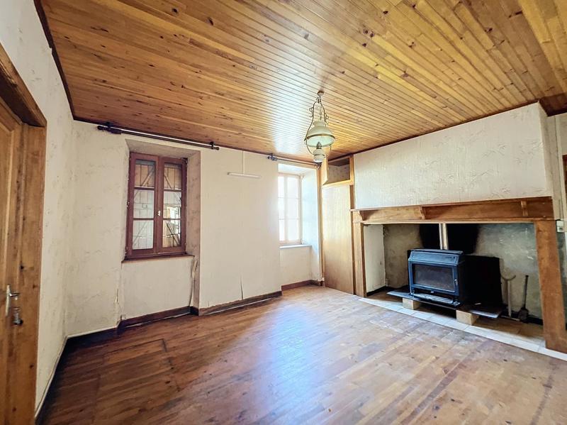 Maison - 210 m² - 9 pièces