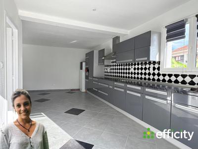 Maison - 162 m² - 6 pièces