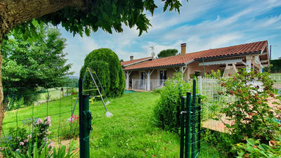 Maison - 196 m² - 8 pièces