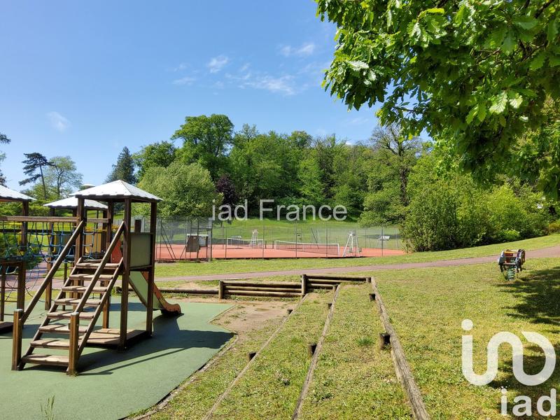 Appartement - 99 m² - 4 pièces