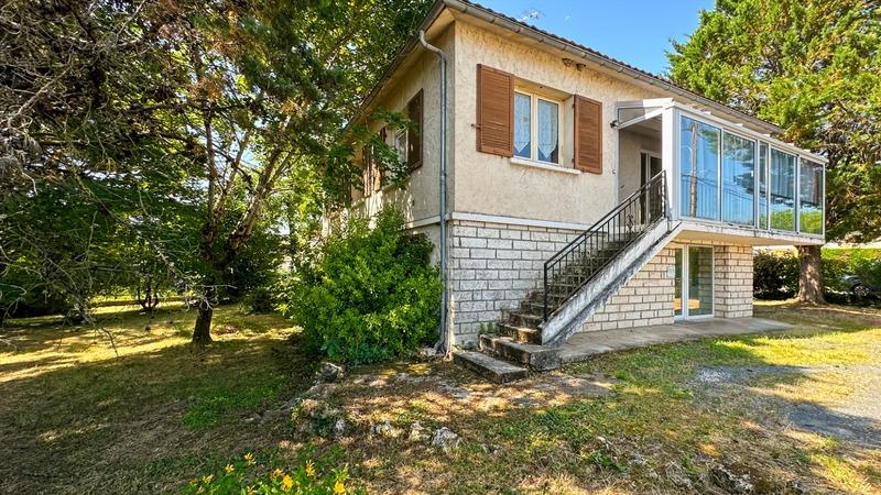 Maison - 173 m² - 8 pièces