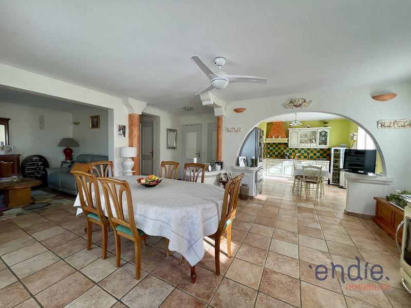 Maison - 188 m² - 6 pièces