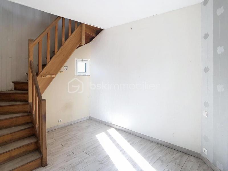Maison - 182 m² - 8 pièces