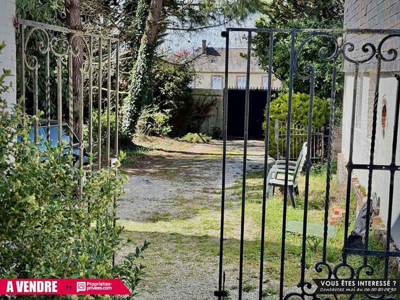 Propriété - 343 m² - 10 pièces