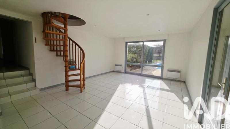 Maison - 171 m² - 5 pièces