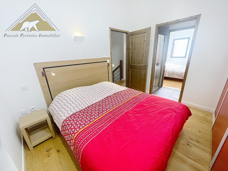 Appartement - 91 m² - 5 pièces