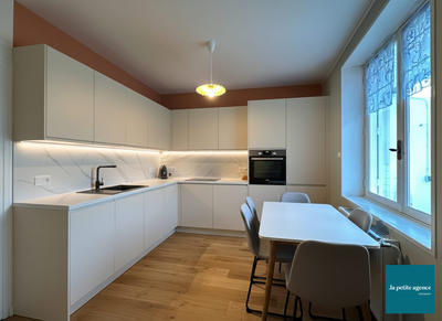 Maison ancienne - 99 m² - 5 pièces