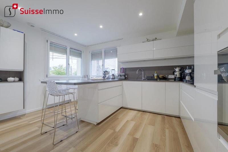 Maison - 168 m² - 8 pièces