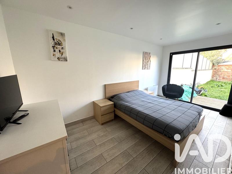 Maison - 180 m² - 6 pièces