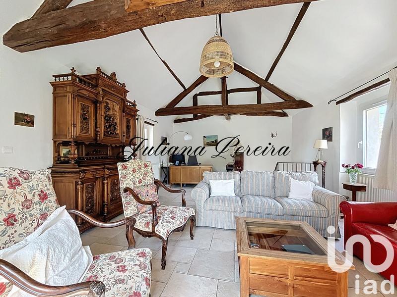 Maison - 205 m² - 9 pièces