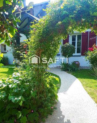 Maison - 158 m² - 5 pièces