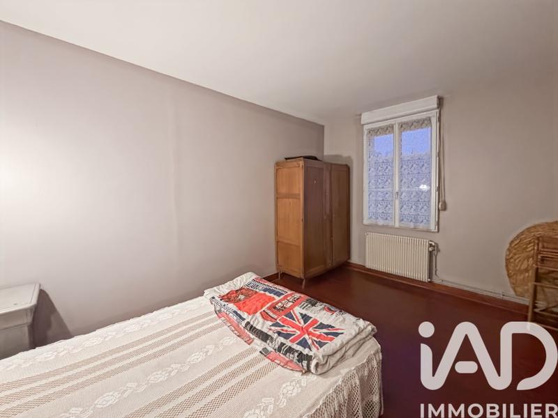 Maison - 229 m² - 11 pièces