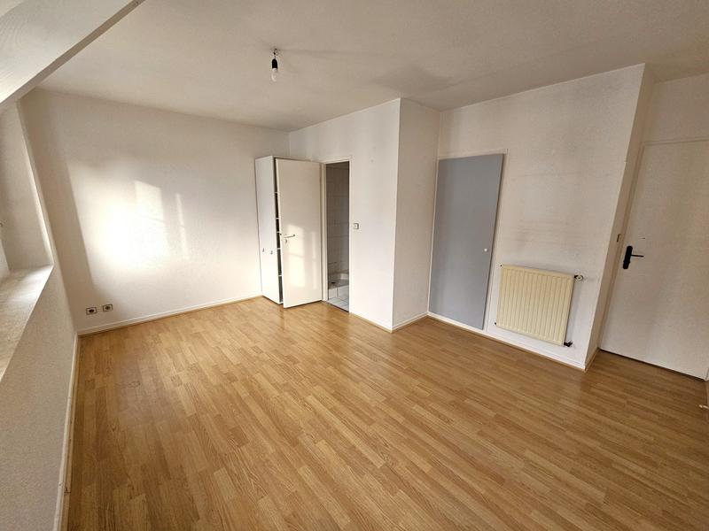 Appartement - 93 m² - 4 pièces