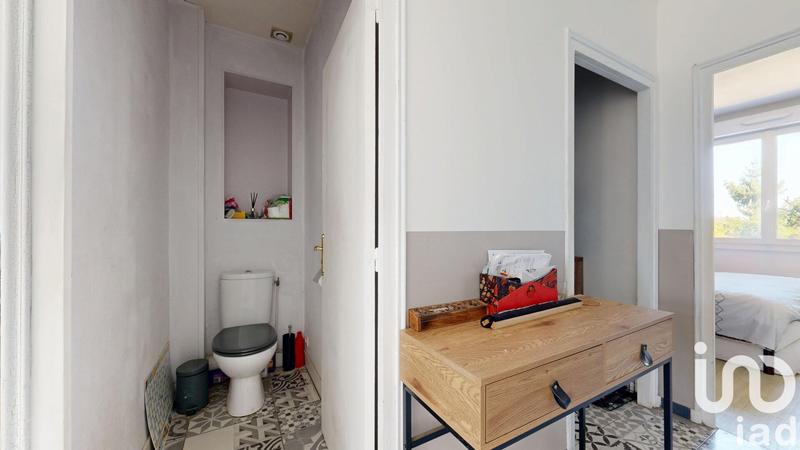 Maison - 213 m² - 9 pièces