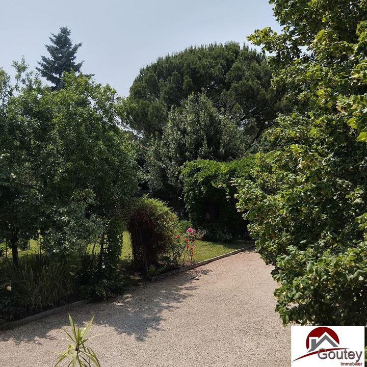 Maison traditionnelle - 117 m² - 5 pièces