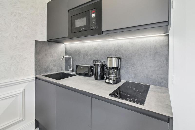 Studio - 15 m² - 1 pièce