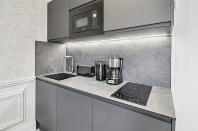 Studio - 15 m² - 1 pièce