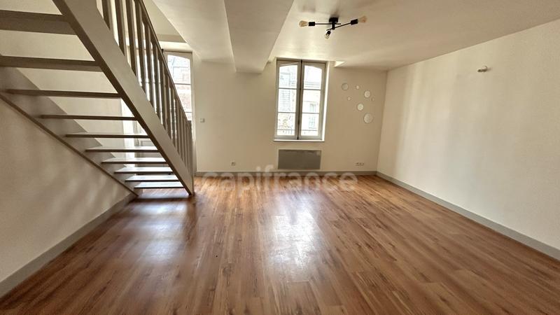 Immeuble - 207 m² - 9 pièces