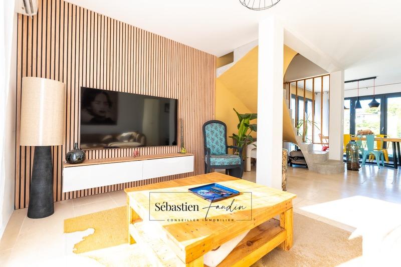 Maison - 125 m² - 6 pièces