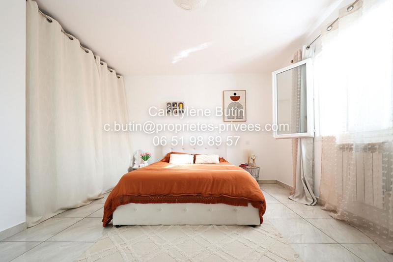 Villa - 146 m² - 8 pièces