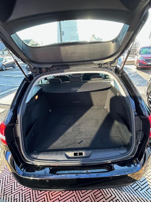 Peugeot 308 Sw 1.5 Bluehdi Active Business s&amp;S Bvm6 100